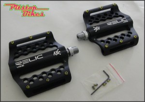 PEDAL_RELIC_VANE_BLK