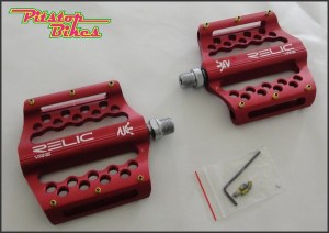 PEDAL_RELIC_VANE_RED