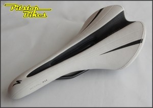 SADDLE_SPEZ_RIVAL_WHT_143__35