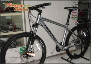 CANNONDALE_TRAIL_6_2013_SLV