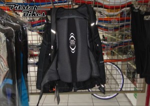 TASPUNGGUNG_BACKBLACK