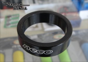 RINGSPECER_BLACK