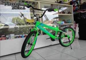 FULLBIKE_BMX_GREEN