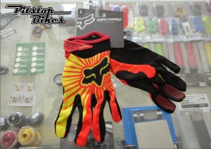 GLOVE_FOX_OREN_KUNIG_BLACK
