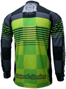 Dirtworks-FREQ 2015-Green-belakang